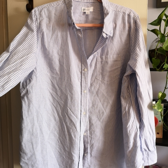 Gap Striped button down shirt - Picture 3 of 4